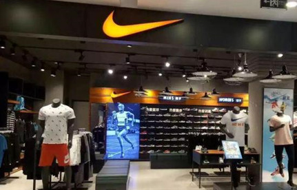  名牌打扮入口清关入口关税是几多？？？怎样清关？？？